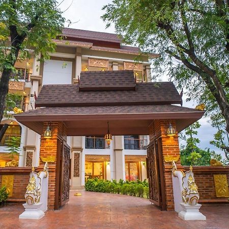 Siri Nakornpink Chiang Mai Hotel Sha Plus Eksteriør billede